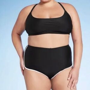 Plus Size Black Scoop Neck Bikini Set with High-Waist Bottom